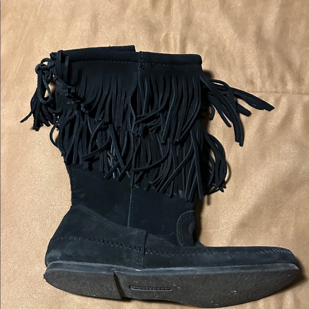 Minnetonka Black Fringe Moccasin Boots